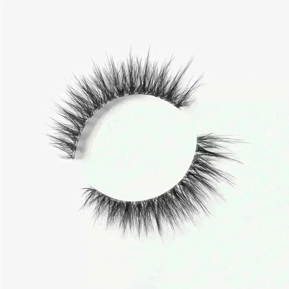 Lilly Lashes Persuasive Sheer Band 3D Faux Mink - Picture 2 of 5